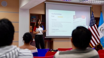 EEUU inaugura American Corner en