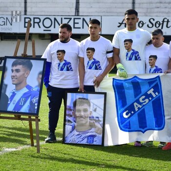 Cuadros, remeras y una bandera