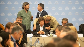 El oficialismo convocó a sesión