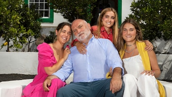 El chef José Andrés junto