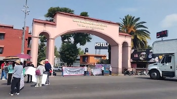 Bloquean carretera Texcoco–Lechería en Atenco previo a mitin de Claudia Sheinbaum