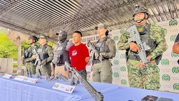 Operación en Buga dejó tres miembros de las disidencias muertos, incluido alias Norton: hubo un capturado y cuatro armas incautadas