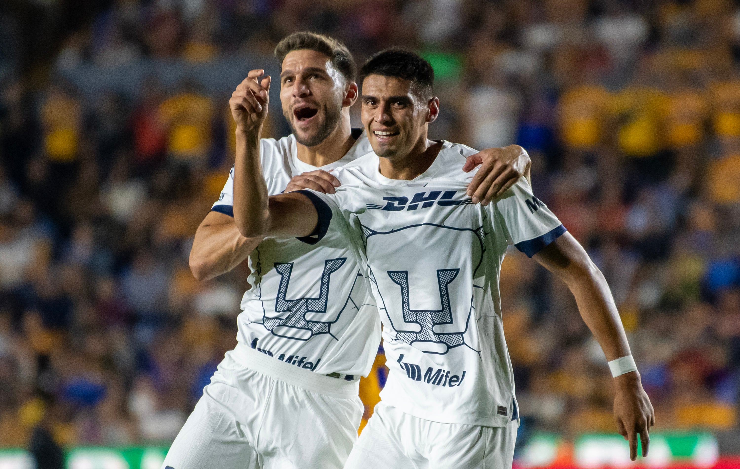 Memote continúa su recuperación y su lugar en el once inicial fue ocupado por el nuevo refuerzo de la institución, Juninho Vieira. (EFE/Miguel Sierra)