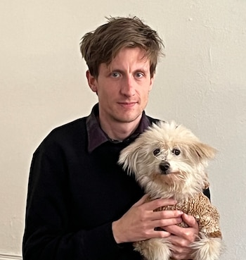 Josh Pettinger, autor de 'Tedward'. (Ediciones La Cúpula)