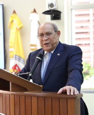 Rafael Santos Badía sostuvo que la revisión de la Ley General de Educación 66-97 busca adecuar el sistema educativo a las demandas actuales y a los avances tecnológicos./ (Ministerio de Educación Superior, Ciencia y Tecnología)