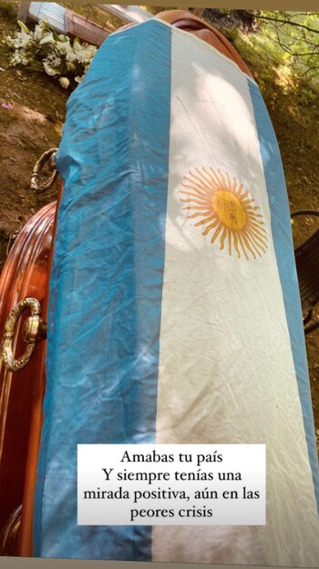 (Instagram: @milagrosbrito)