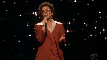 Bruno Mars reveló la portada