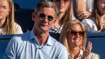 Iñaki Urdangarin y Ainhoa Armentia debutan como pareja, entre gestos cómplices y mucha discreción