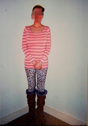 Una de las mujeres liberadas