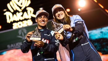 El matrimonio cordobés Nicolás Cavigliasso - Valentina Pertegarini correrá en la F1 del Rally Dakar: el divertido video del anuncio