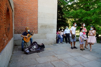 La fila de ingreso al