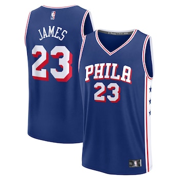 Vista frontal y trasera de un jersey de baloncesto azul con "PHILA 23" al frente, "JAMES 23" atrás, y el logo de la NBA