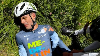 Colombia sufrió nueva baja para el Mundial de Ciclismo en Montreal, Canadá: grave accidente de Wilmar Paredes