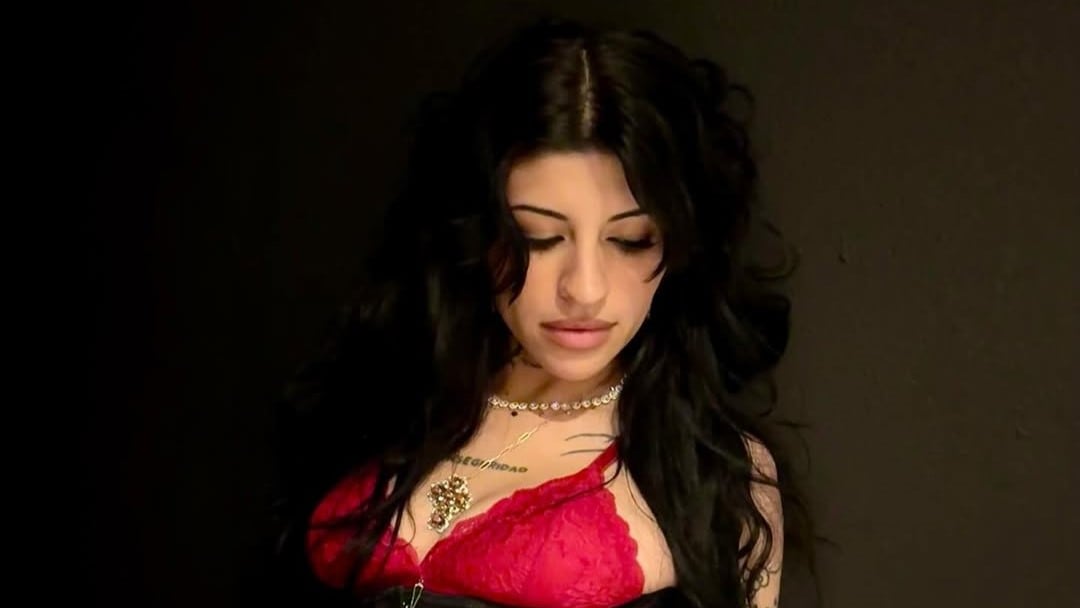 Cazzu publicó un texto reflexivo titulado