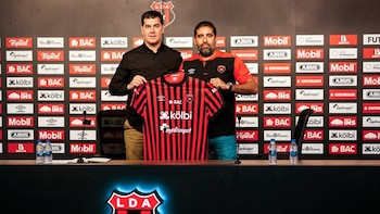 Costa Rica: El Alajuelense nombra a Ismael Rescalvo como entrenador para la temporada 2026-2027