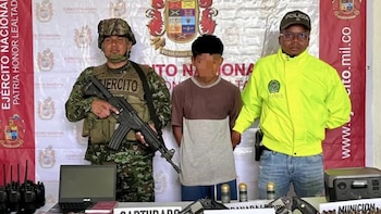 Alias El Tuerto, presunto dinamizador de la fabricación y movilización de drones con explosivos - crédito Ejército Nacional