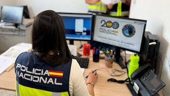 Desmantelan en España y Portugal una red que explotaba a migrantes con documentación falsa: les ofrecían trabjo como soldadores