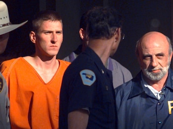 Timothy McVeigh eligió el 19 de abril como fecha para el atentado, coincidiendo con el aniversario de la masacre de Waco y buscando dar una señal de venganza contra el gobierno federal (AP Foto/John Gaps III, Archivo)