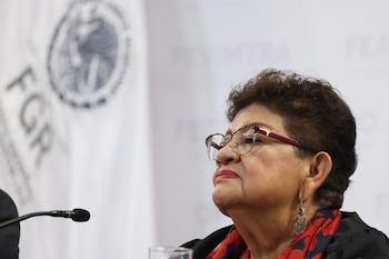 CIUDAD DE MÉXICO, 08JULIO2026.- Ernestina Godoy, Fiscal General de la República, ofreció conferencia de prensa en la que declararon que se tienen abierta siete carpetas de investigación contra los implicados en la operación en la que el capo Ismael "Mayo" Zambada fue extraído y entregado a autoridades estadounidenses. Asimismo, destacaron que el ex embajador Ken Salazar habría dado falsas declaraciones sobre la participación de elementos del FBI en el secuestro.
FOTO: GALO CAÑAS/CUARTOSCURO.COM