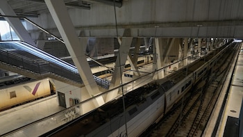 Renfe mantiene la suspensión en