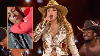 La cantante salió a cantar una hora y media después en su segunda fecha en Ciudad de México y una madre confesó que se tuvo que ir del estadio porque su hija estaba cansada