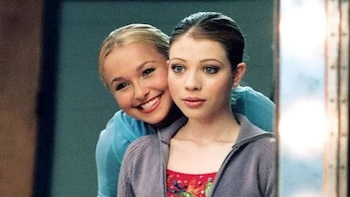 Los fans de Hayden Panettiere y Michelle Trachtenberg recuerdan la película que protagonizaron juntas antes de morir