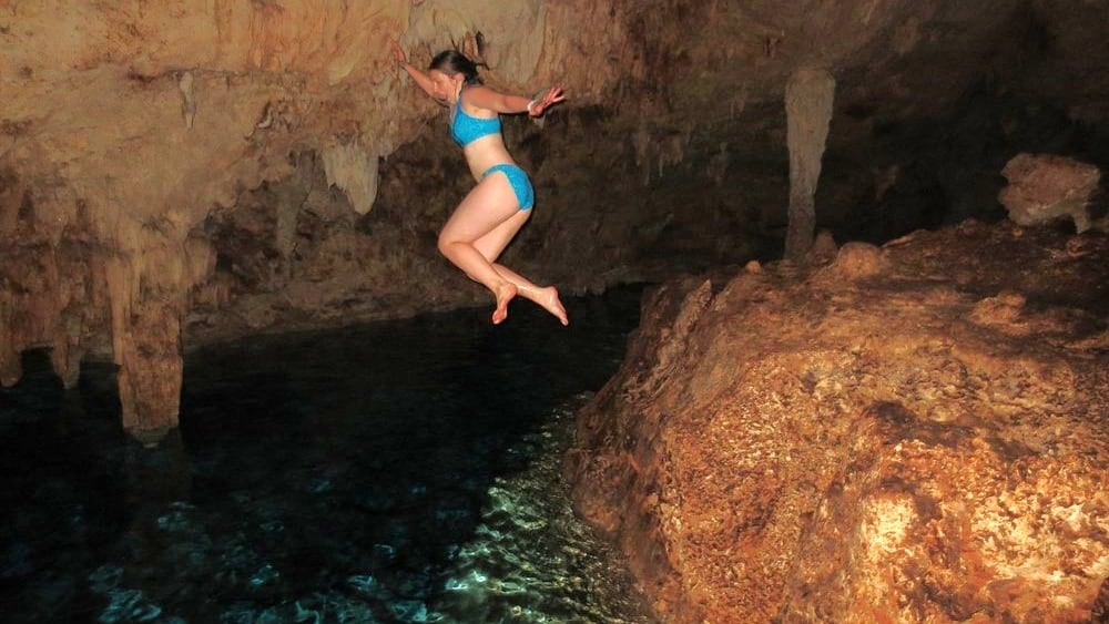 Con rincones de bosque nublado, lagunas y arte rupestre, la propuesta oficial invita a descubrir diversidad fuera del clásico sol y mar (Foto cortesía Ministerio de Turismo de República Dominicana)