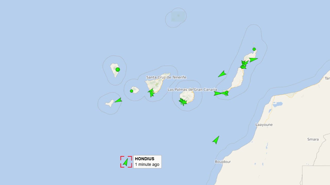 El crucero MV Hondius continúa su trayecto hacia Canarias. (VesselFinder)