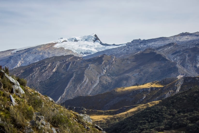 La verificación del Instituto de Hidrología, Meteorología y Estudios Ambientales y el Observatorio de la Tierra estableció la desaparición total del hielo en la Sierra Nevada de Güicán durante marzo de 2026, atribuyendo el hecho al cambio climático - crédito Procolombia
