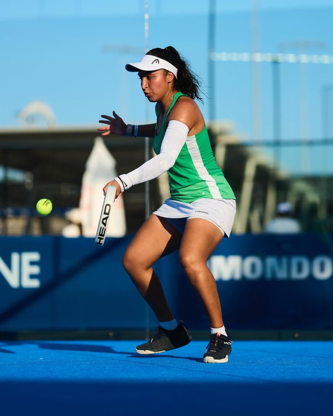 En la rama femenina, Laura Arciniegas se destaca como una de las mejores en el circuito nacional - crédito @lauraarciniegas10 / Instagram