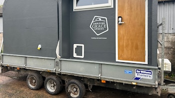 Instalan cápsulas para dormir para