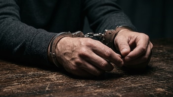 “Solamente saqué los demonios”: Detienen a predicador extranjero por violencia sexual contra una joven hondureña