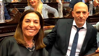 Carla Carrizo y Emiliano Yacobitti,