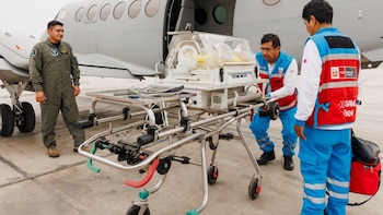 Bebé de apenas tres días de nacido es trasladado de emergencia desde Junín hacia Lima por delicado estado de salud
