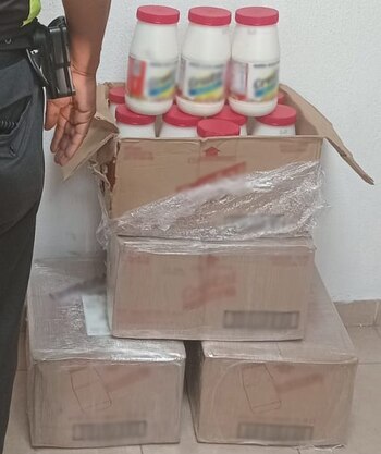 Envases con la sustancia hallados