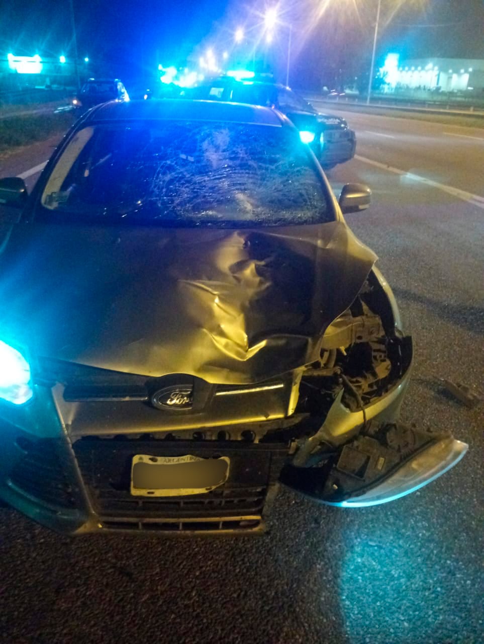 Así quedó el auto que atropelló a Luna