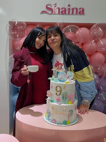 La Joaqui junto a Vanesa