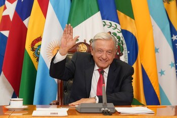AMLO anunció próximos viajes a