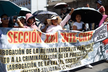 CNTE rechaza aumento salarial del 9% al magisterio por considerarlo insuficiente. Imagen de archivo. EFE/ Sáshenka Gutiérrez