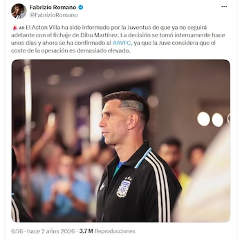 Un tuit de Fabrizio Romano con foto de Emiliano Martínez de perfil, vistiendo chaqueta deportiva, y un diseño en su corte de cabello. Fondo desenfocado