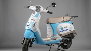 Una moto scooter de Naldo