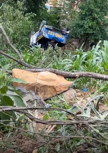 Los accidentes viales de agentes policiales en Guatemala se repiten por altas velocidades, fatiga, mal estado de las rutas y desgaste mecánico de los vehículos oficiales.