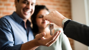 ¿Comprar vivienda ahora o esperar? Cinco señales para saber si es un buen momento