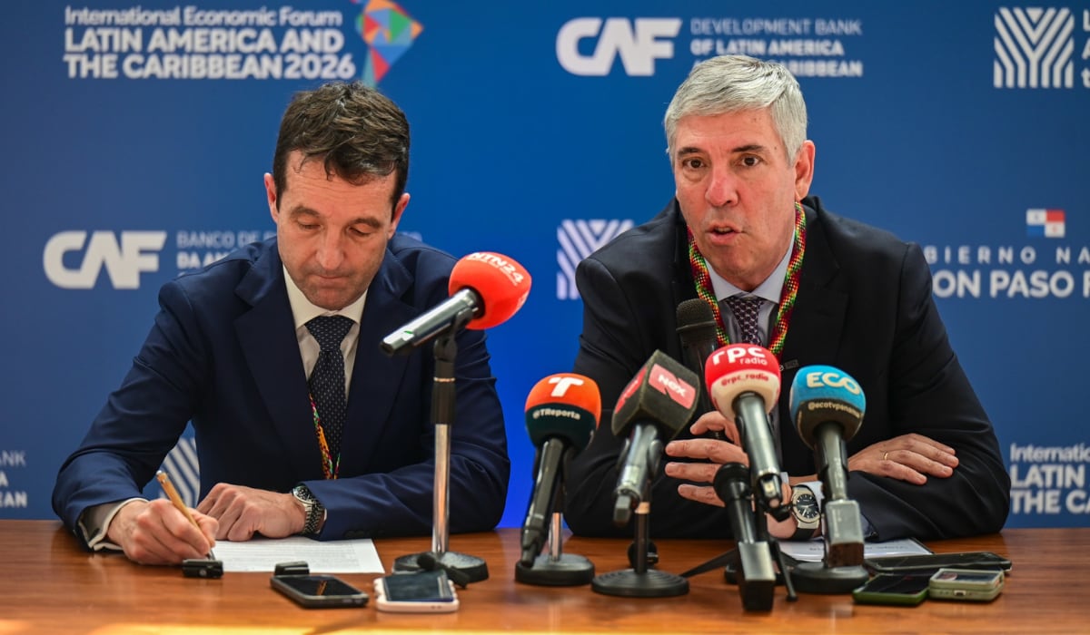 Indra aporta experiencia internacional y soluciones innovadoras en gestión de tráfico aéreo, movilidad y sistemas de navegación adaptados a la región. - (Infobae)