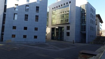 Imagen X4ZFCQJZTBEFVL526UR6RDLH34