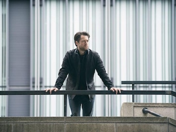 Richard Rankin en 'Rebus'. (Movistar