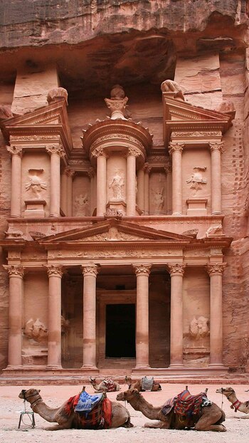 El palacio de Cleopatra seguía