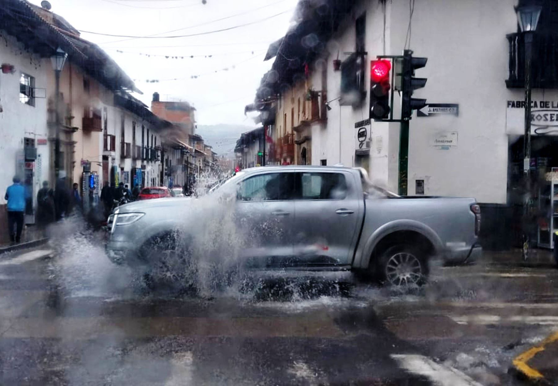 El aviso N° 132 del Senamhi advierte precipitaciones de nieve, granizo, aguanieve y lluvia entre el 8 y 9 de abril en la sierra centro y sur. (Andina)