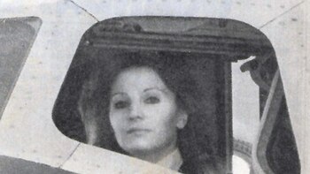 María del Carmen posa desde