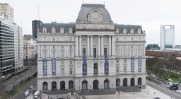 El Gobierno oficializó las reformas en el área de Cultura: qué pasará con el Museo Bellas Artes, Tecnópolis y el Palacio Libertad